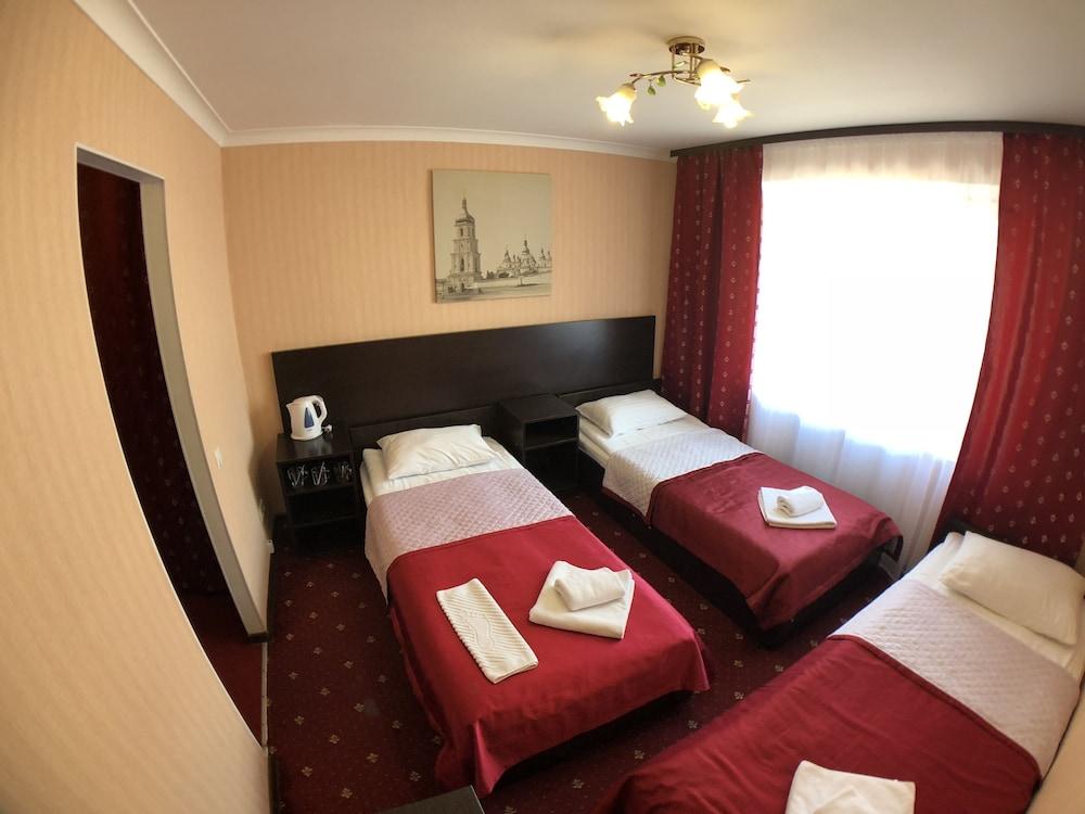 Nivki Otel 3*