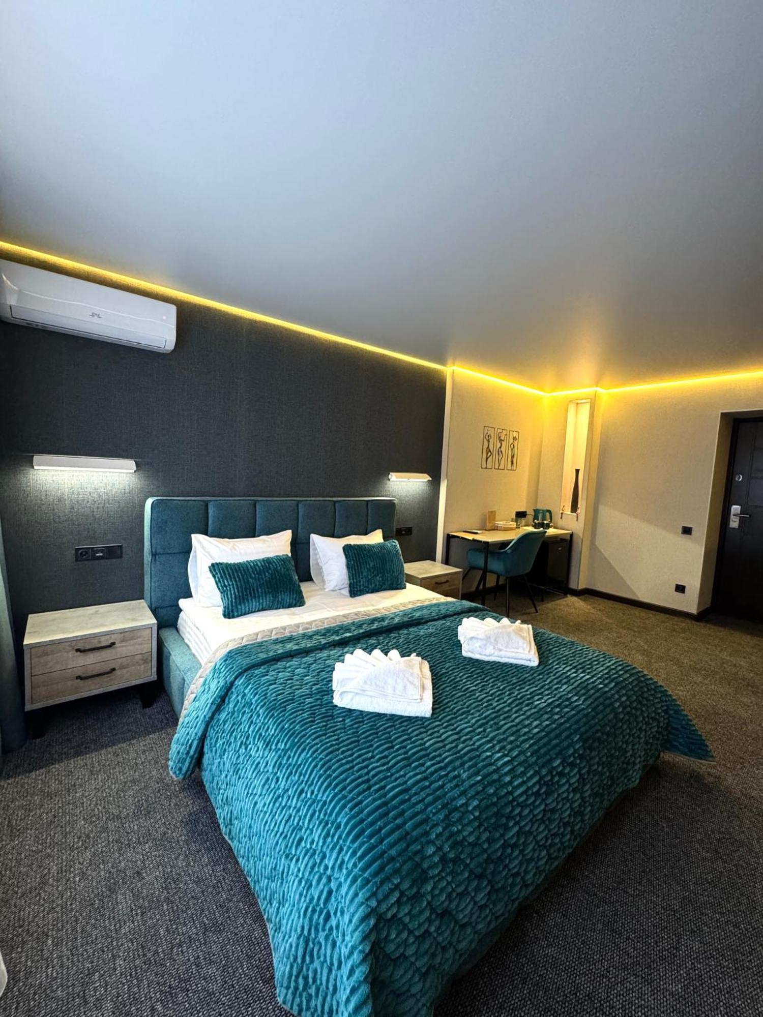 Nivki Hotel Kyiv